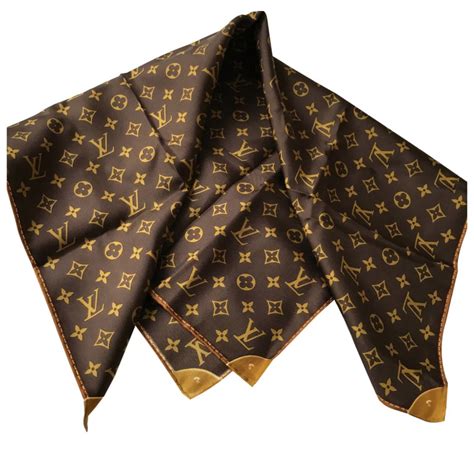 louis vuitton carré de soie|louis vuitton scarf.